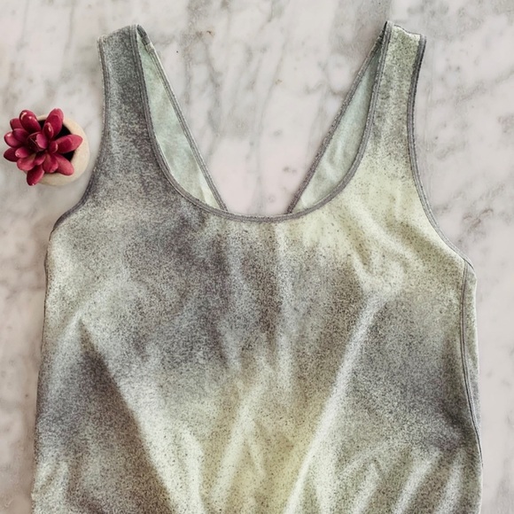 Lululemon Chase Me Onesie Green 8 Romper Jumper - Picture 3 of 8